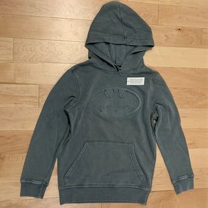 NWT Batman sweatshirt -size small
